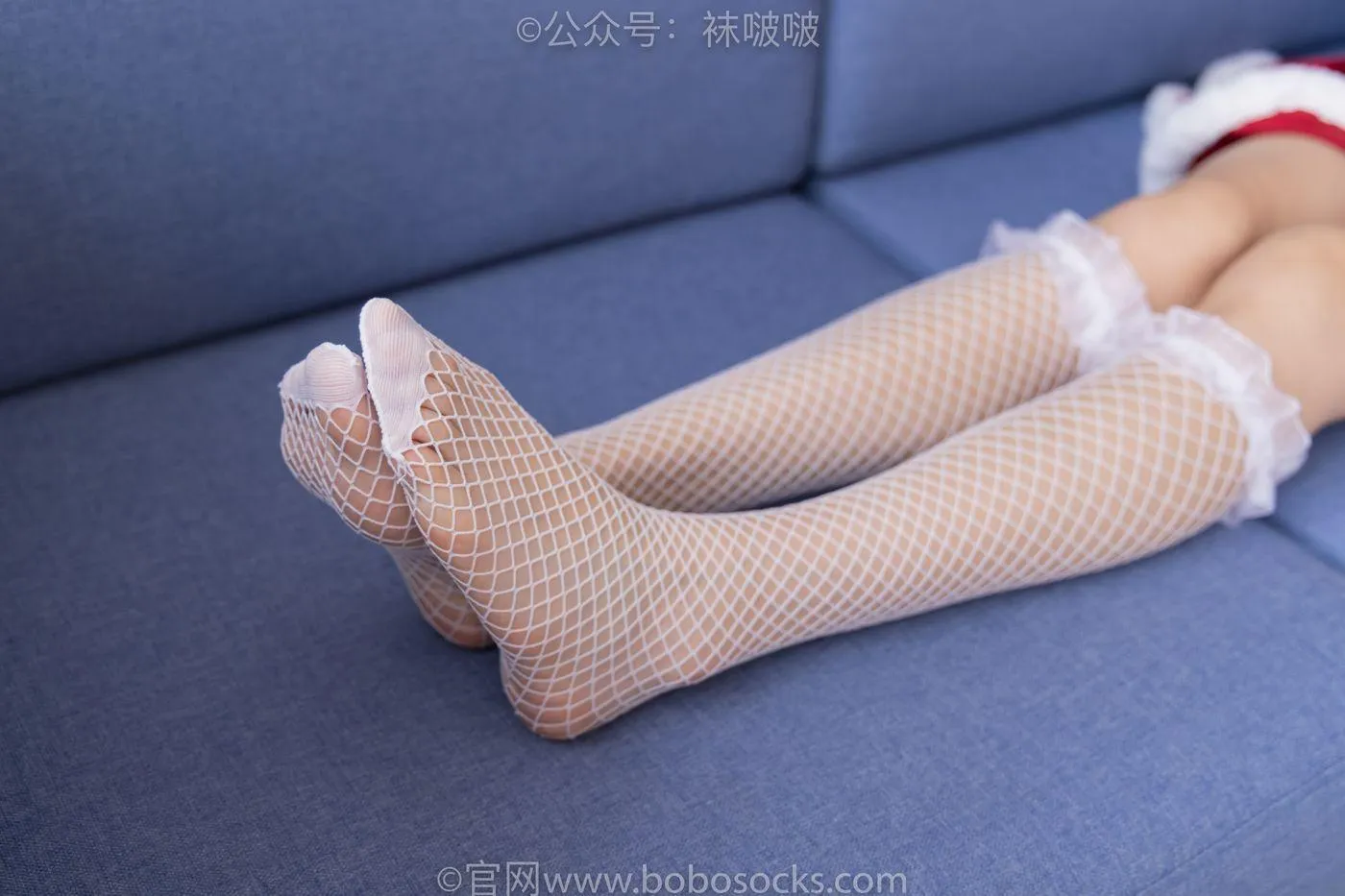 [BoBoSocks袜啵啵]NO.043 小甜豆-圣诞服、平底鞋、高跟鞋、白色渔网袜 [165P]插图8